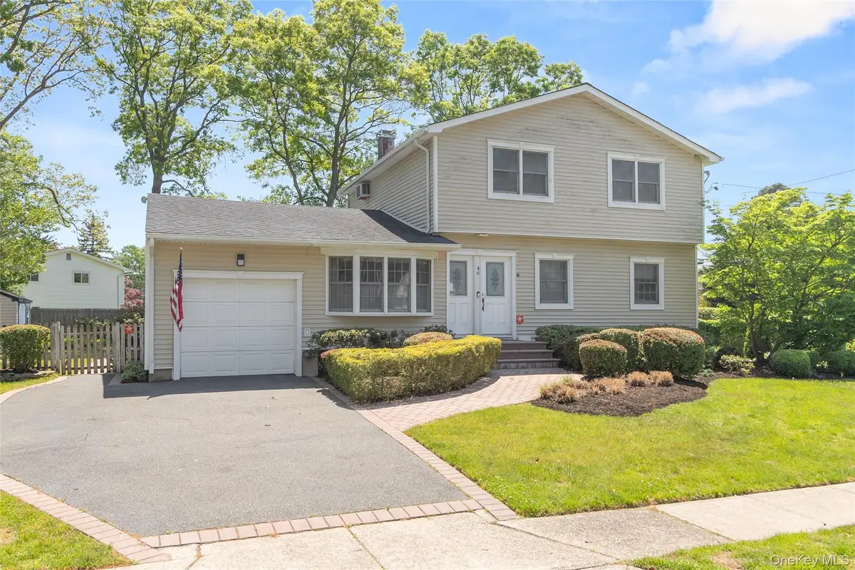 46 39th Street, Islip, NY 11751 - #1
