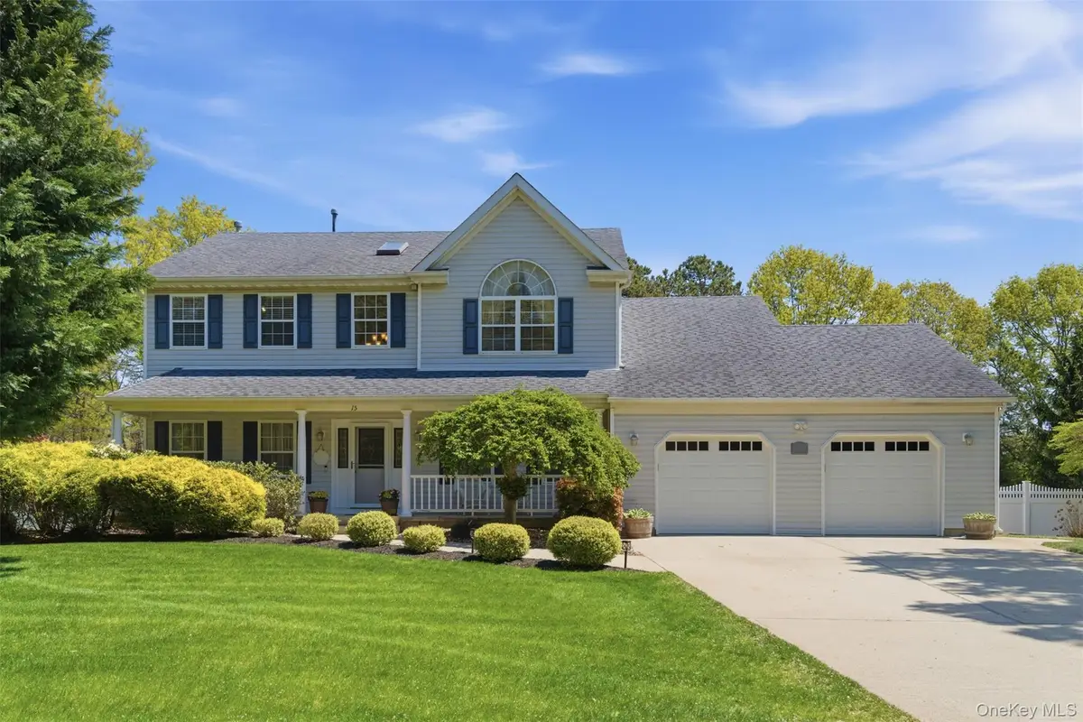 15 Framingham Lane, Shoreham, NY 11786 - #1