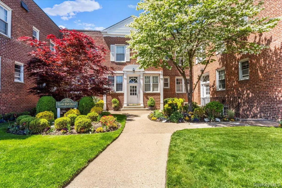 70 S Park Avenue #204, Rockville Centre, NY 11570 - #1