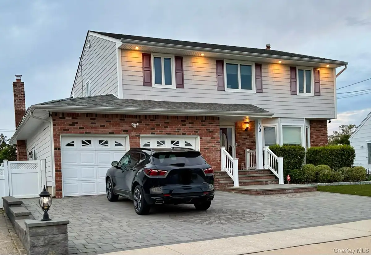 60 S Crescent Drive, Farmingdale, NY 11735 - #1