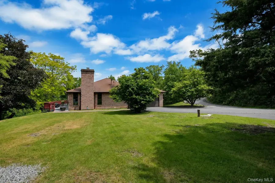 220 Oxford Road, Chester, NY 10918 - #3