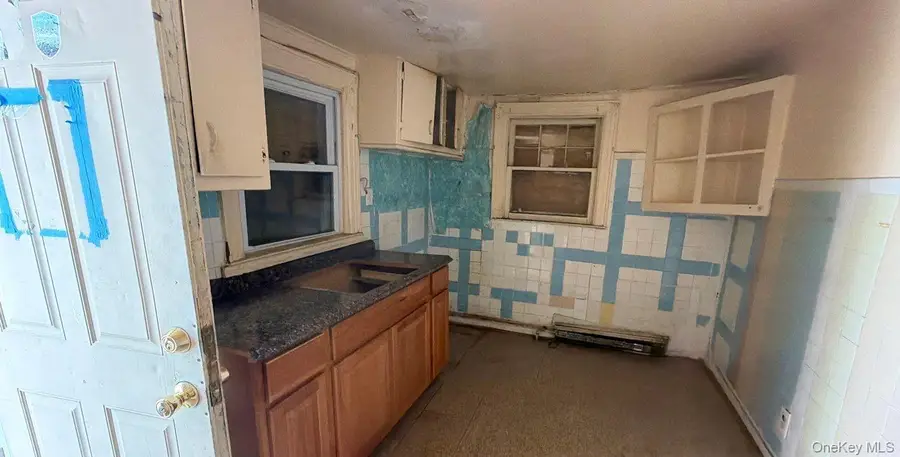 90 Jackie Robinson Parkway, Brooklyn, NY 11207 - #2
