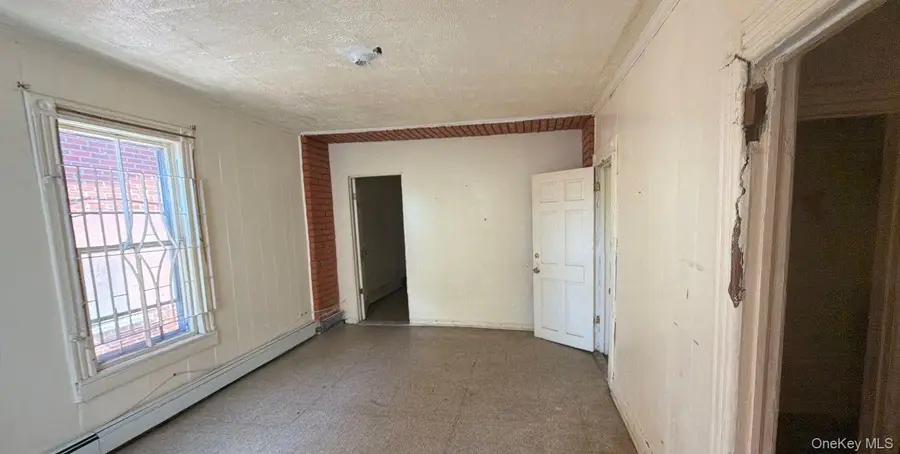 90 Jackie Robinson Parkway, Brooklyn, NY 11207 - #3