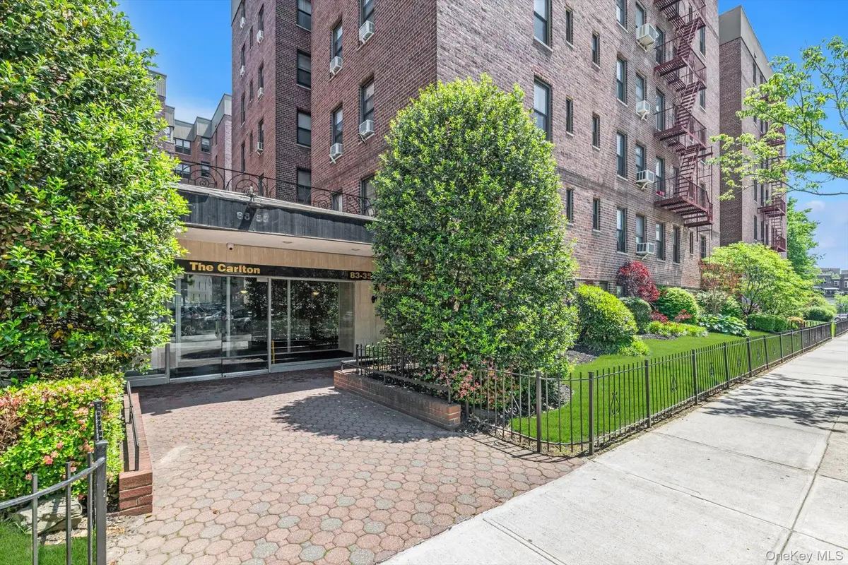 83-35 139 Street #5M, Briarwood, NY 11435 - #1