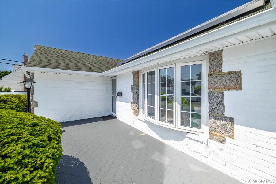 708 Lorentz Street, Elmont, NY 11003 - #2