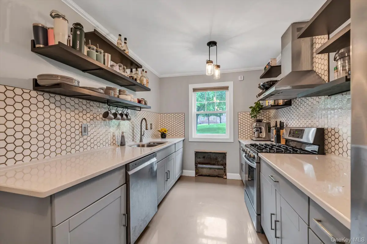 226-25 Union Turnpike #A, Oakland Gardens, NY 11364 - #1