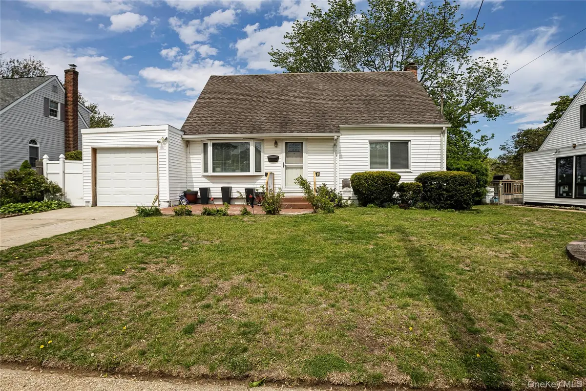 2687 Fox Road, Baldwin, NY 11510 - #1