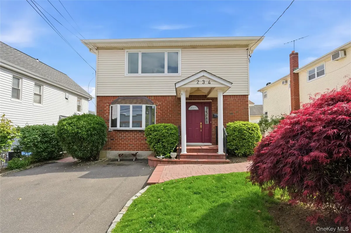 234 Winthrop Avenue, Westbury, NY 11590 - #1