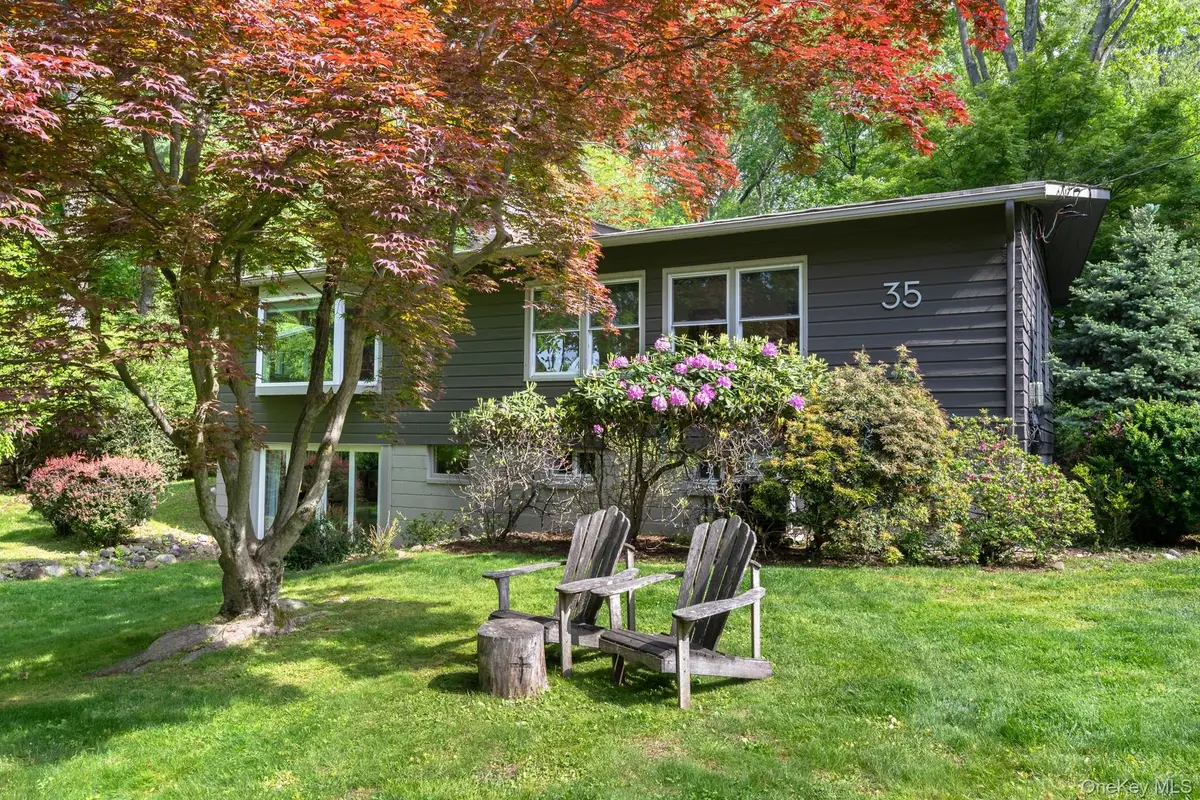 35 Hickory Hill Road, Tappan, NY 10983 - #1