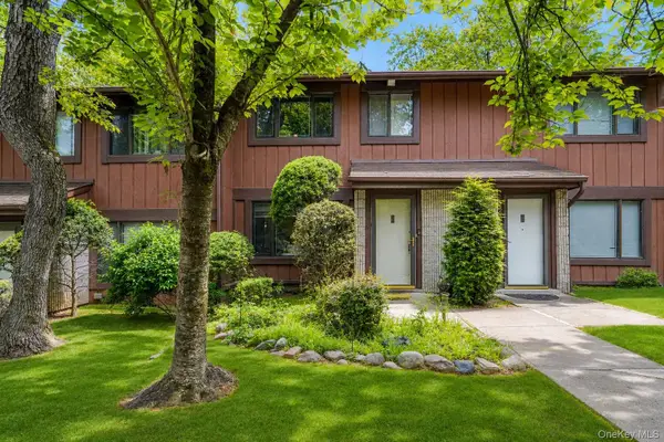 76 Belmar Drive W, Staten Island, NY 10314
