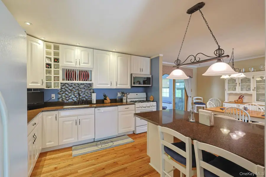 11 Alden Court, Fishkill, NY 12524 - #3