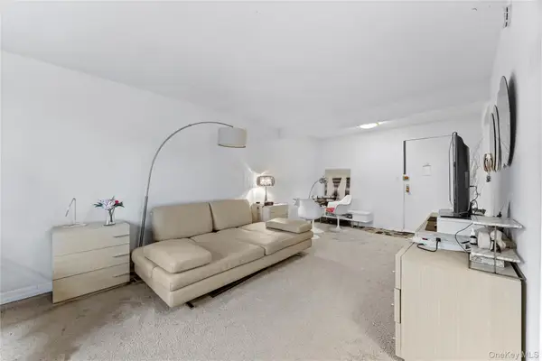 2830 Briggs Avenue #4C, Bronx, NY 10458