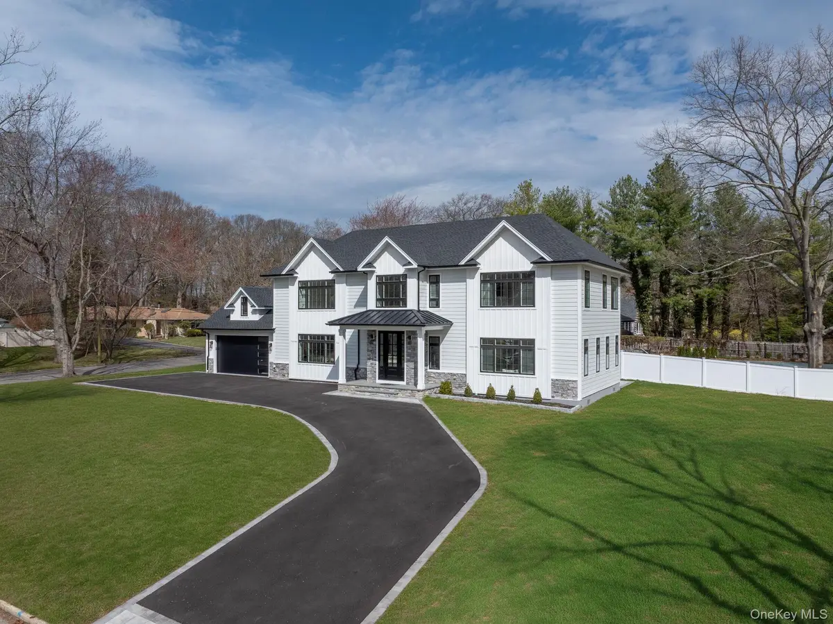 11 Edcris, Huntington, NY 11743 - #1