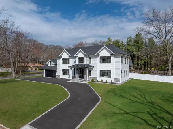 11 Edcris, Huntington, NY 11743