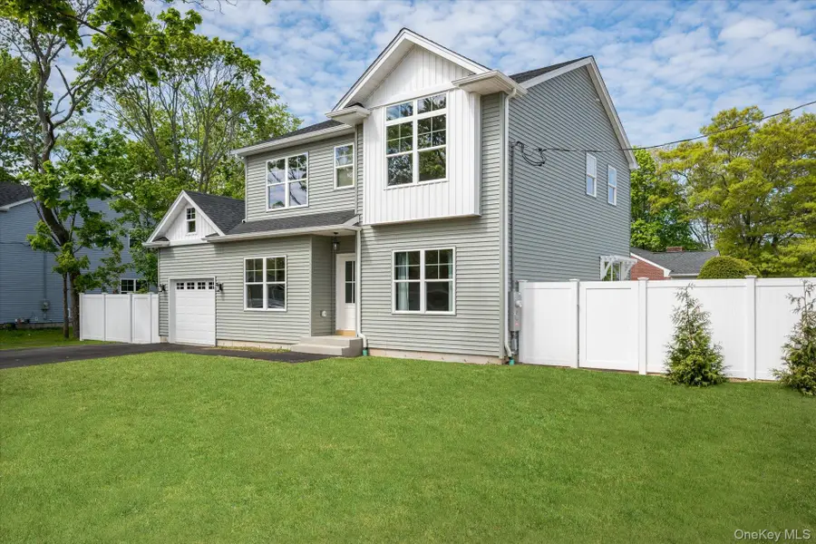 158 Mount Vernon Avenue, Patchogue, NY 11772 - #3