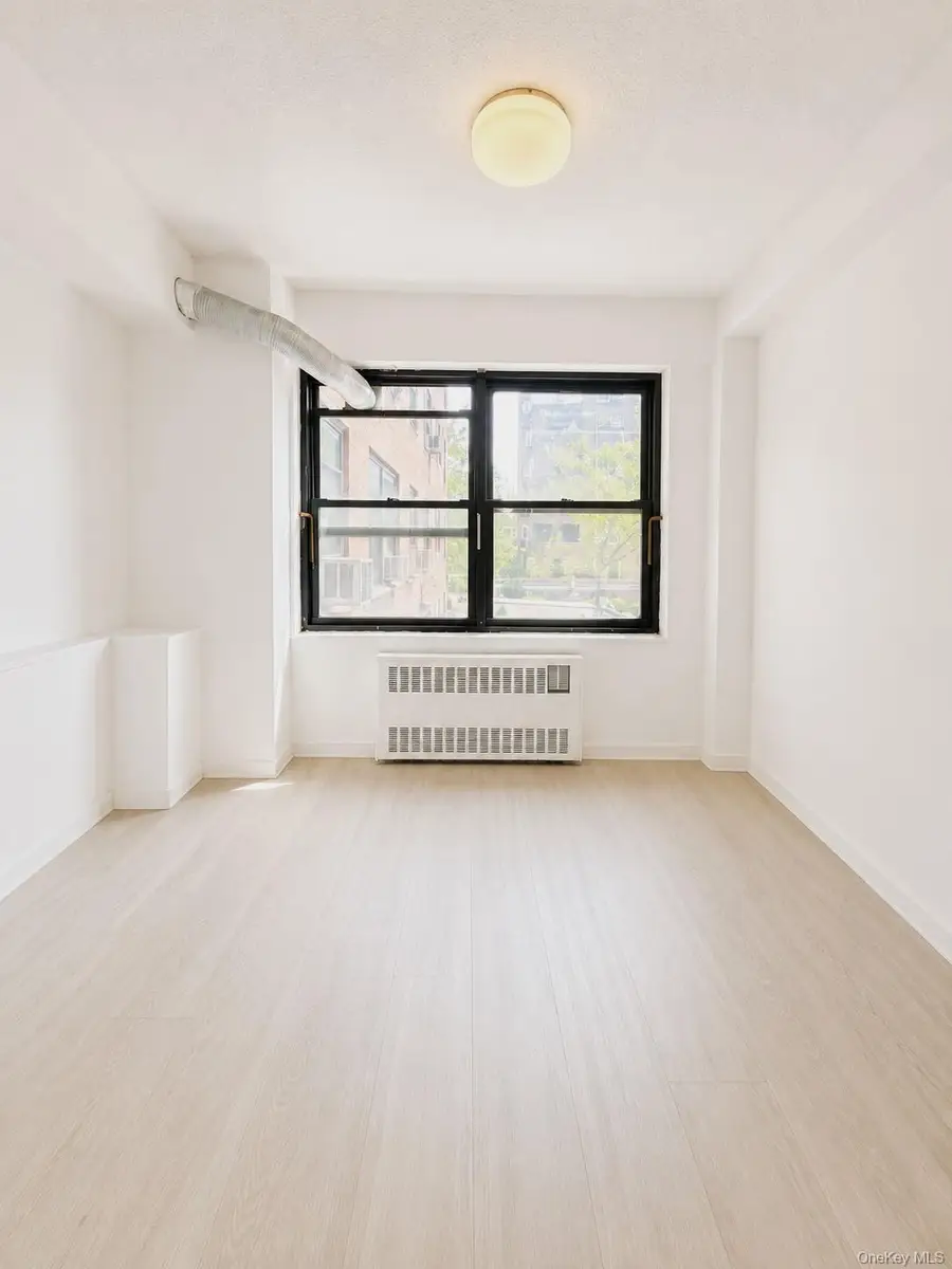 9940 63 Road #1R, Rego Park, NY 11374 - #3