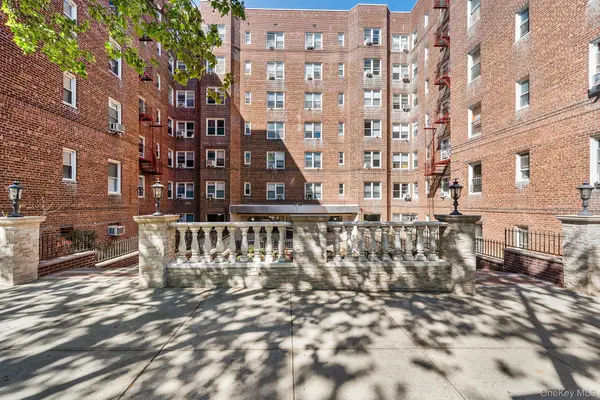 6360 102nd Street #A11, Rego Park, NY 11374