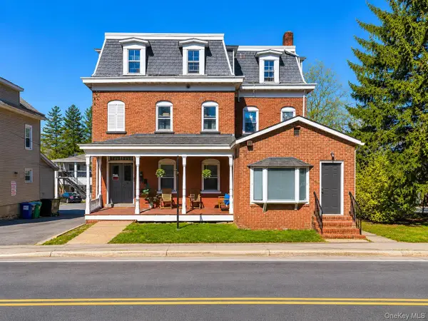 39 N Chestnut Street, New Paltz, NY 12561