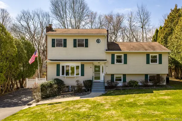 3 Puritan Lane, Washingtonville, NY 10992