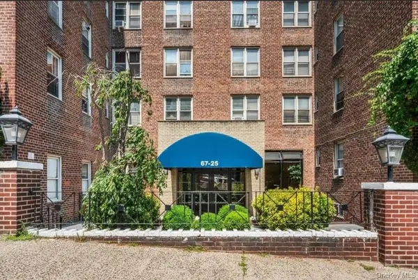 67-25 Dartmouth Street #3K, Forest Hills, NY 11375