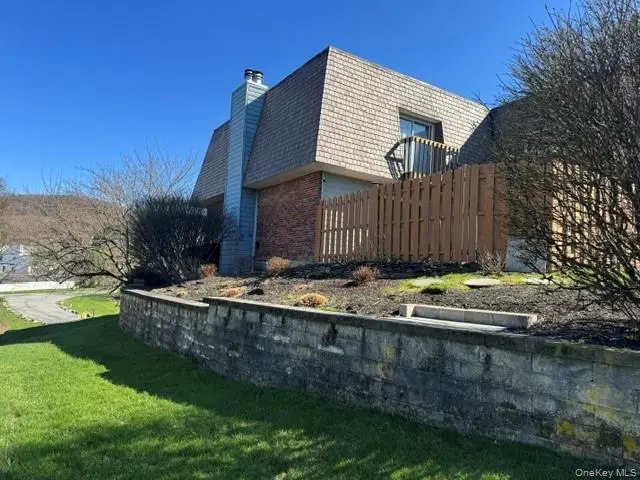 28 Laudaten Way, Warwick, NY 10990 - #3