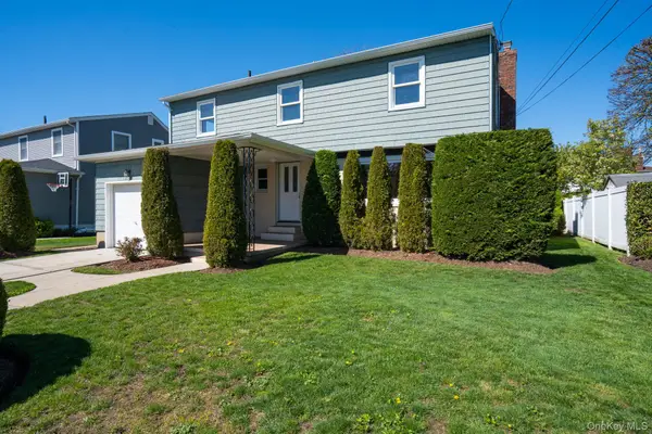 2386 Hampton Avenue, Seaford, NY 11783
