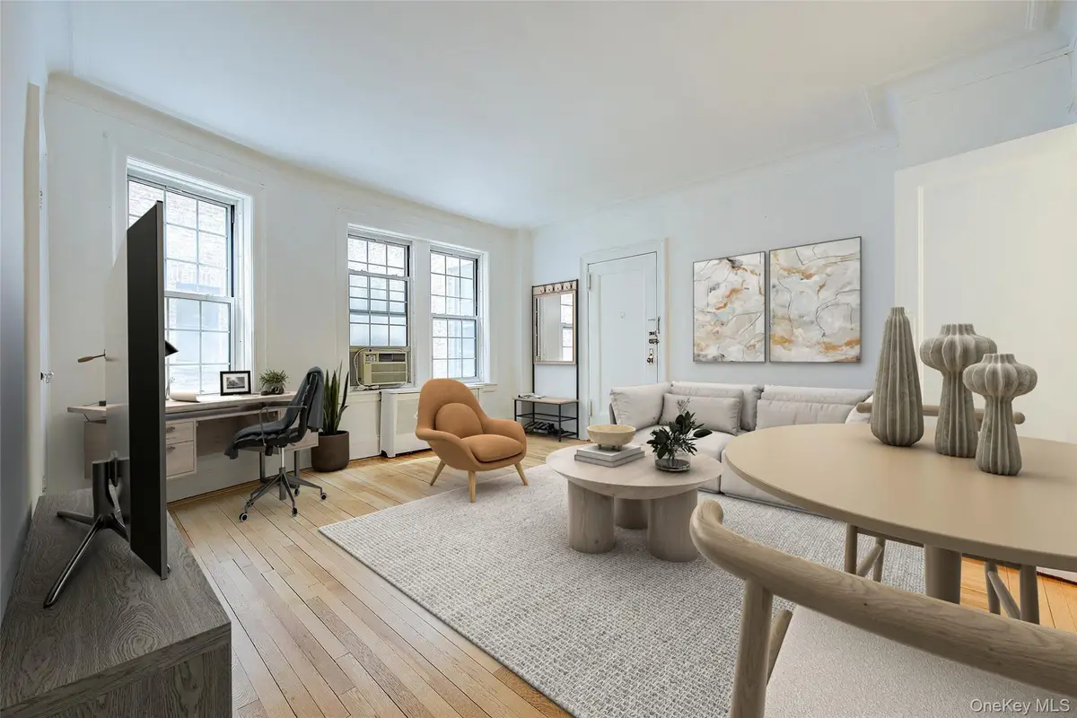 6 Burns Street #211, Forest Hills, NY 11375 - #1