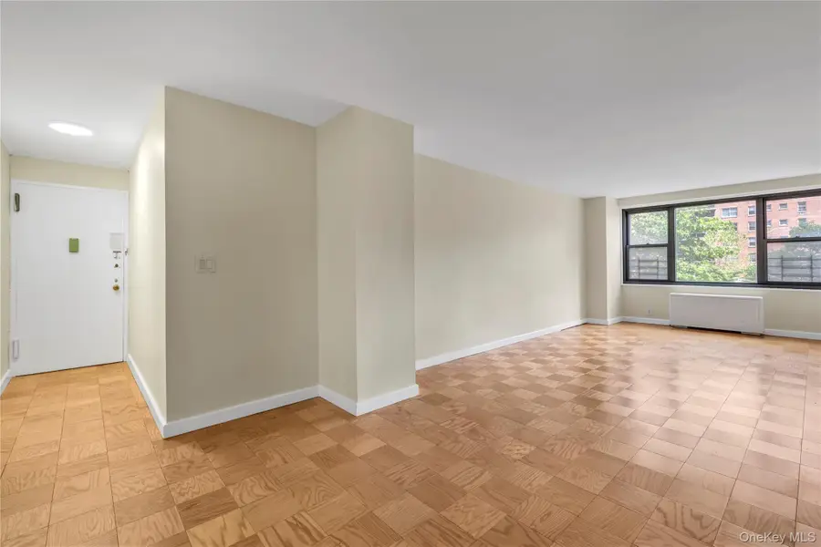 70-25 Yellowstone Boulevard #2 N, Forest Hills, NY 11375 - #2
