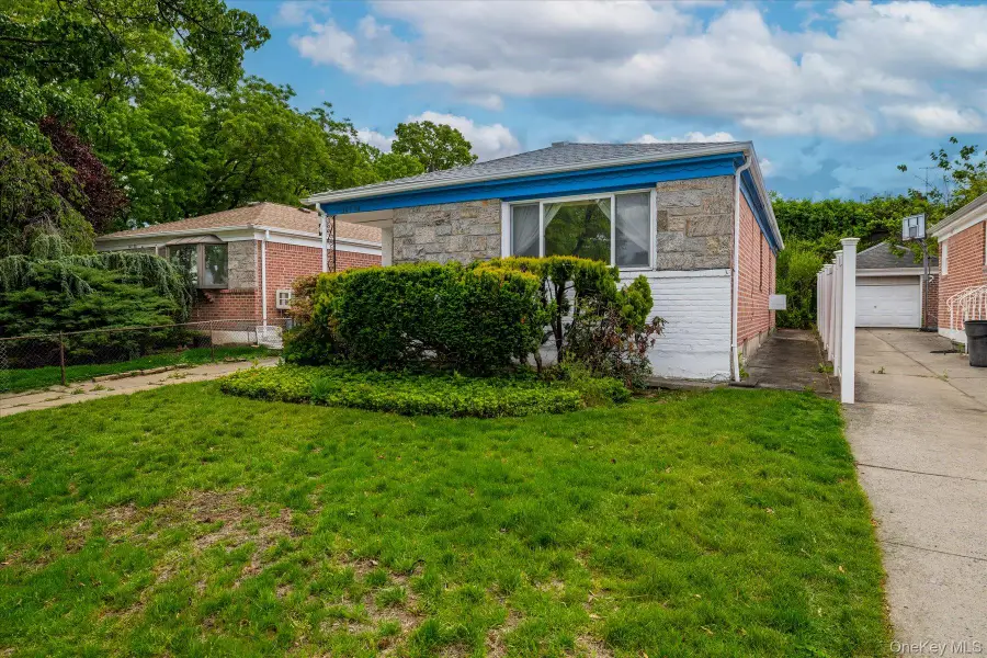 14784 6th Avenue, Whitestone, NY 11357 - #3