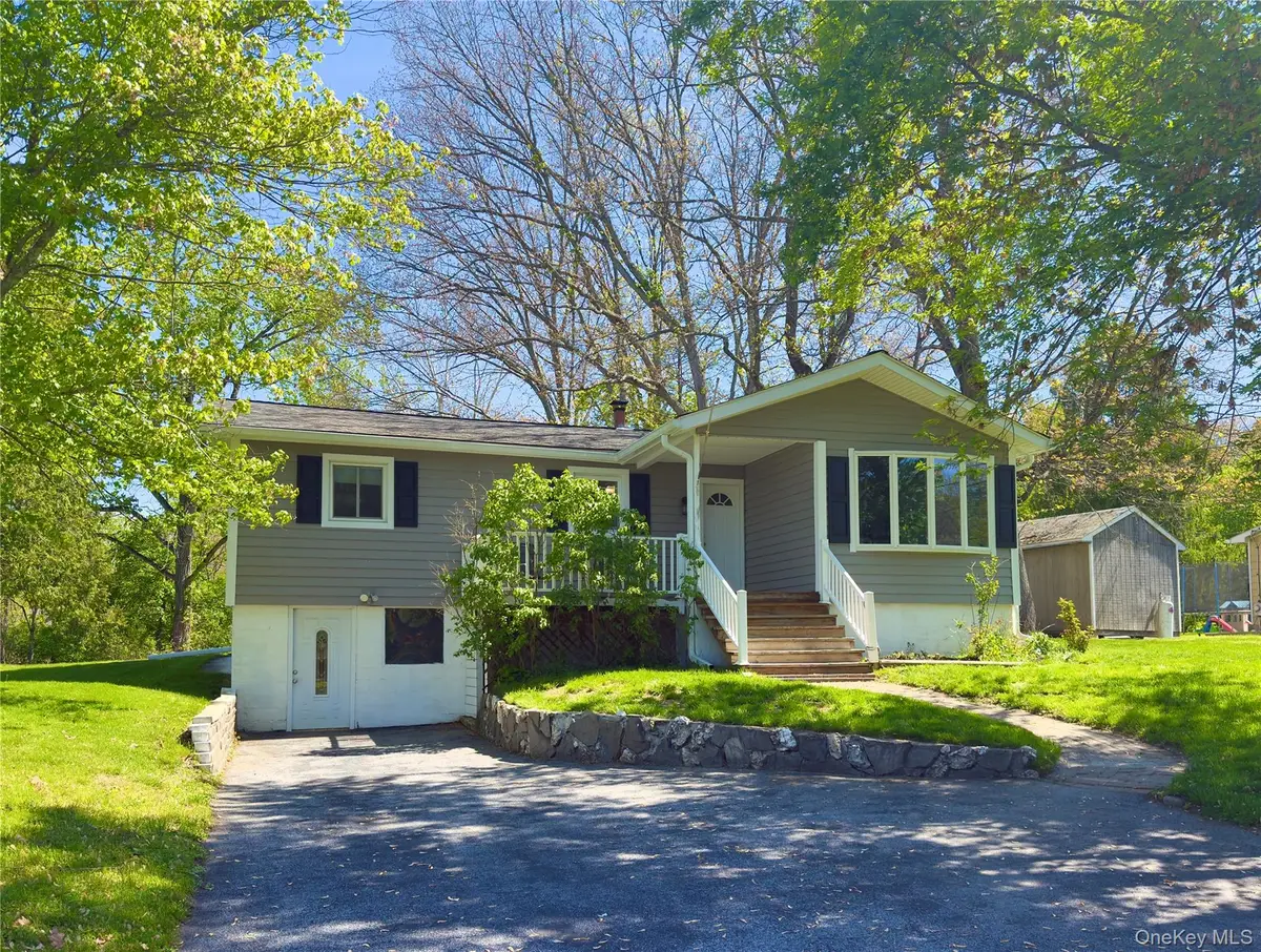 52 Holt Road, Hyde Park, NY 12538 - #1