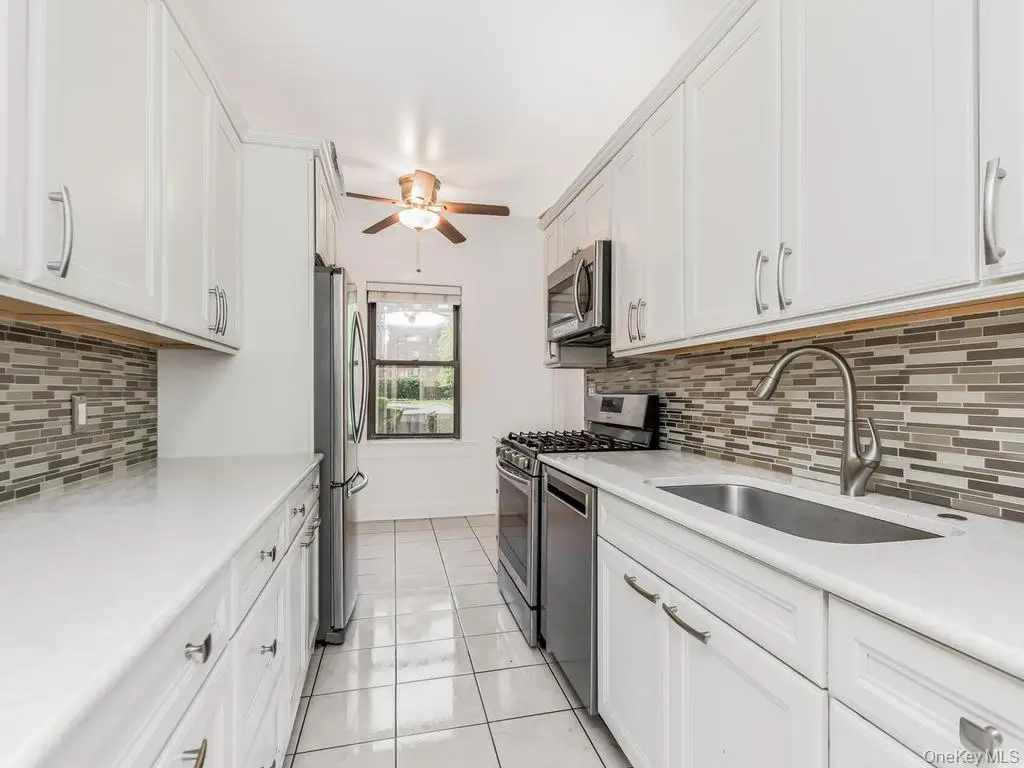 5 Franklin Avenue #1P, White Plains, NY 10601 - #1