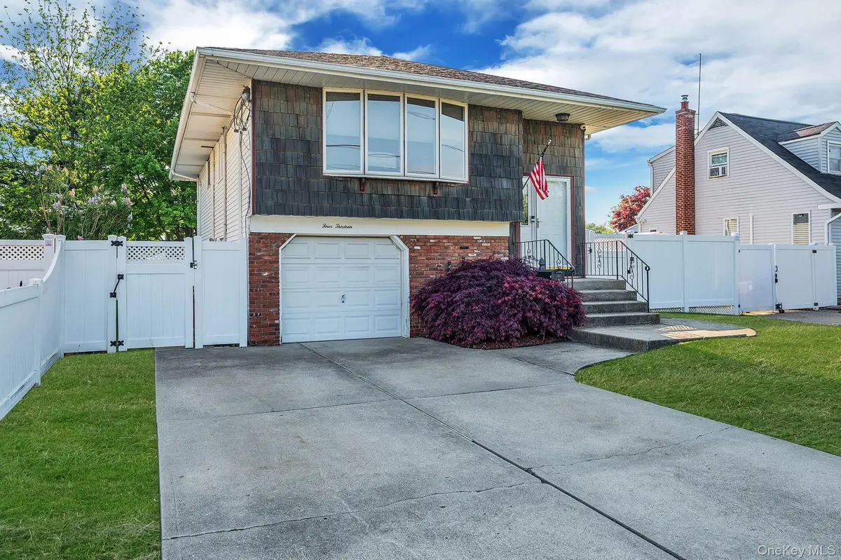413 N Broadway, Lindenhurst, NY 11757 - #1