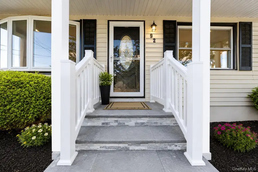 92 Washington Avenue, Deer Park, NY 11729 - #2