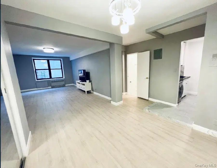 13317 Sanford Avenue #2J, Flushing, NY 11355 - #3