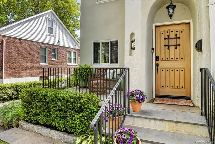 20 Raynor Avenue, Mount Vernon, NY 10552 - #2