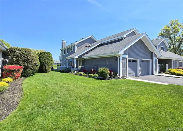 377 Quarry Pond Court, Moriches, NY 11955