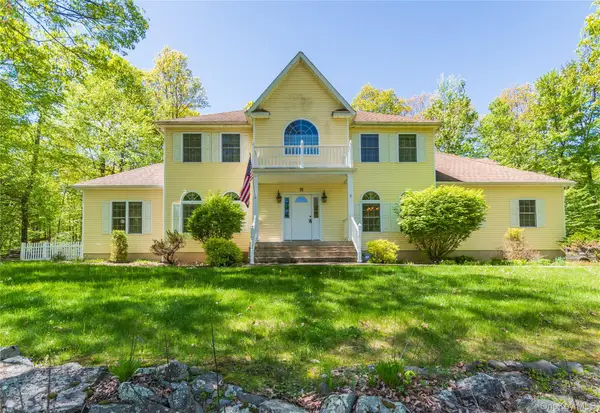 14 Glen Rock Circle, Highland, NY 12528