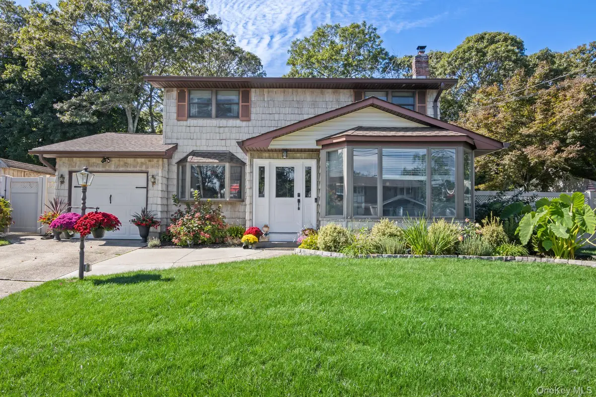 14 Mountain Street, Lake Ronkonkoma, NY 11779 - #1