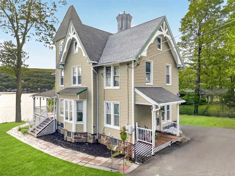 83 Edgemere Avenue, Greenwood Lake, NY 10925 - #2