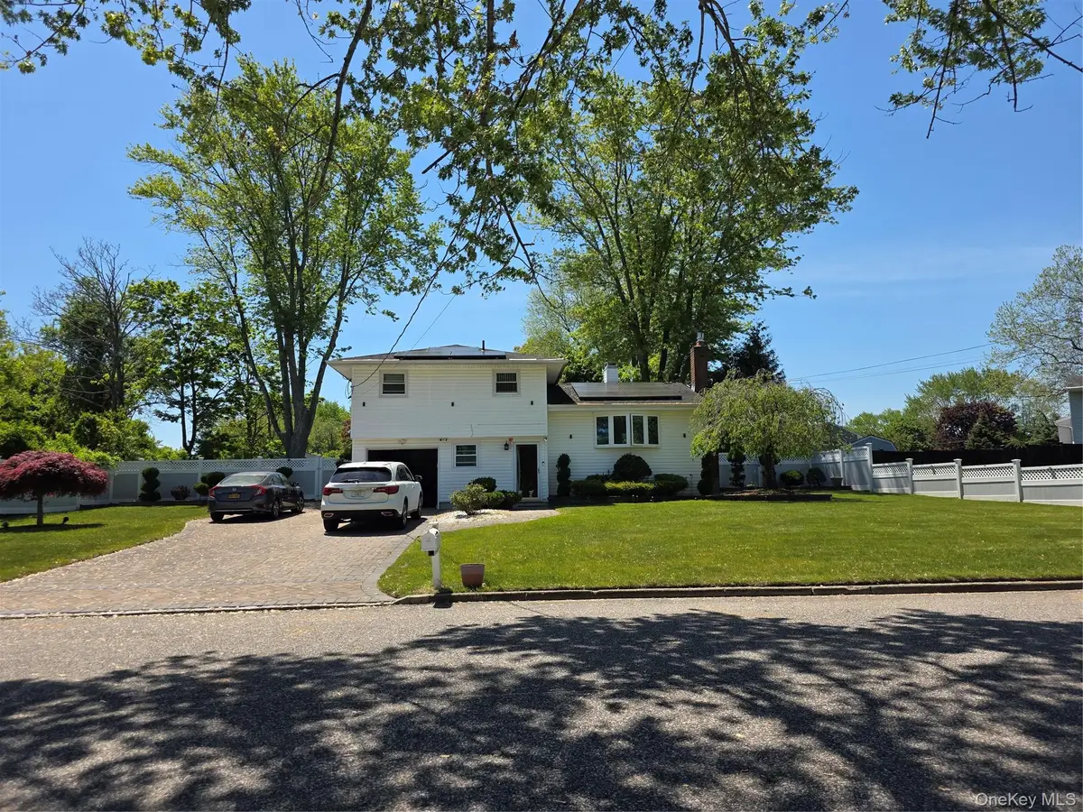 10 Meehan Lane, Coram, NY 11727 - #1