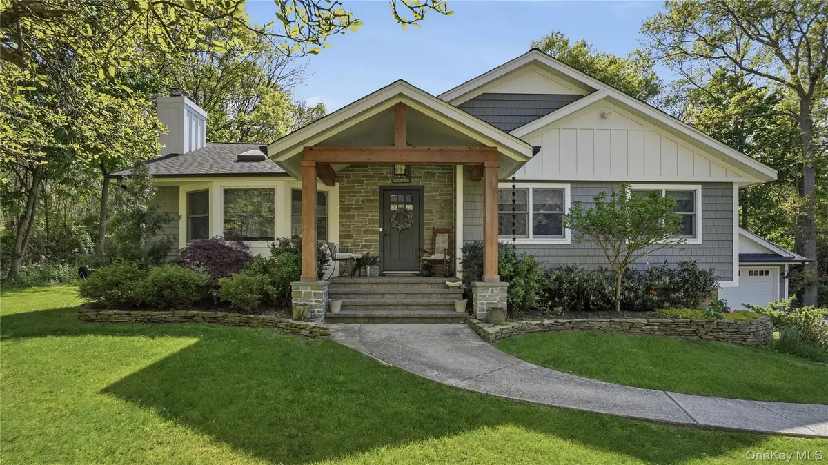 5 Canary Court, Huntington, NY 11743 - #1