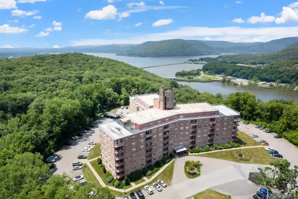 1 Lakeview Drive #1P, Peekskill, NY 10566