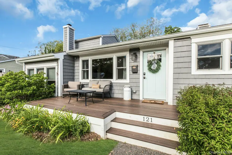 121 Lowell Road, Sayville, NY 11782 - #3