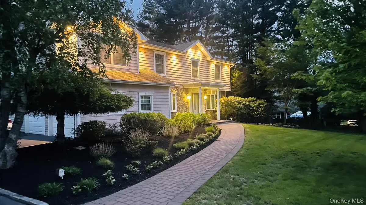 4 Crabapple Court, Mount Sinai, NY 11766 - #1