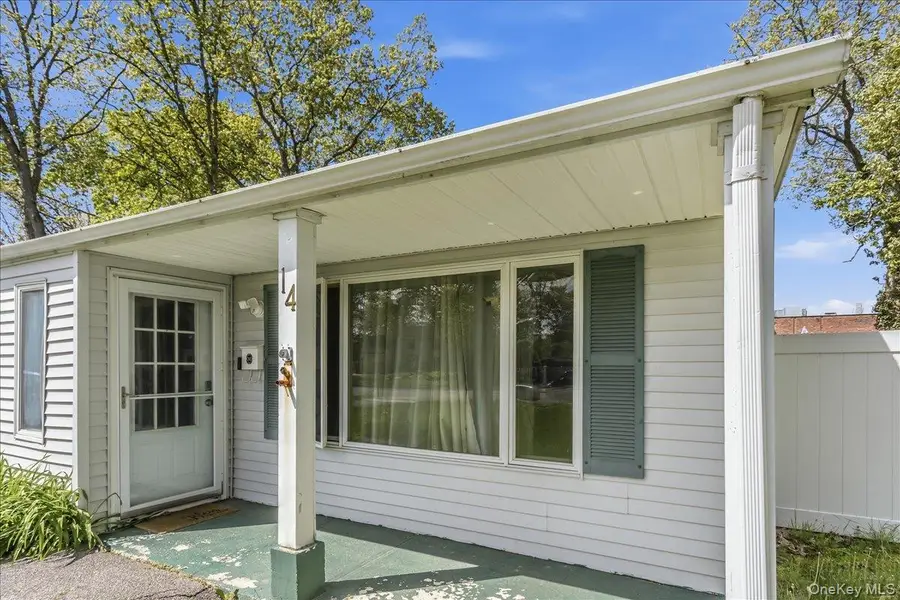 14 Lurcott Lane, Central Islip, NY 11722 - #3
