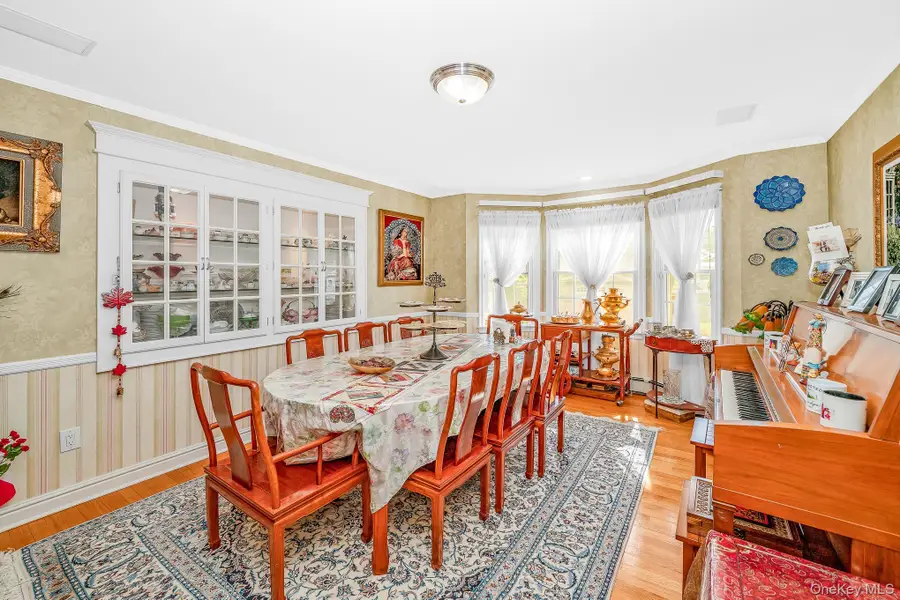 2683 Peconic Avenue, Seaford, NY 11783 - #3