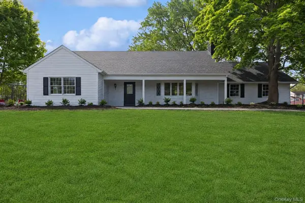 4 Blackwell Lane, Stony Brook, NY 11790