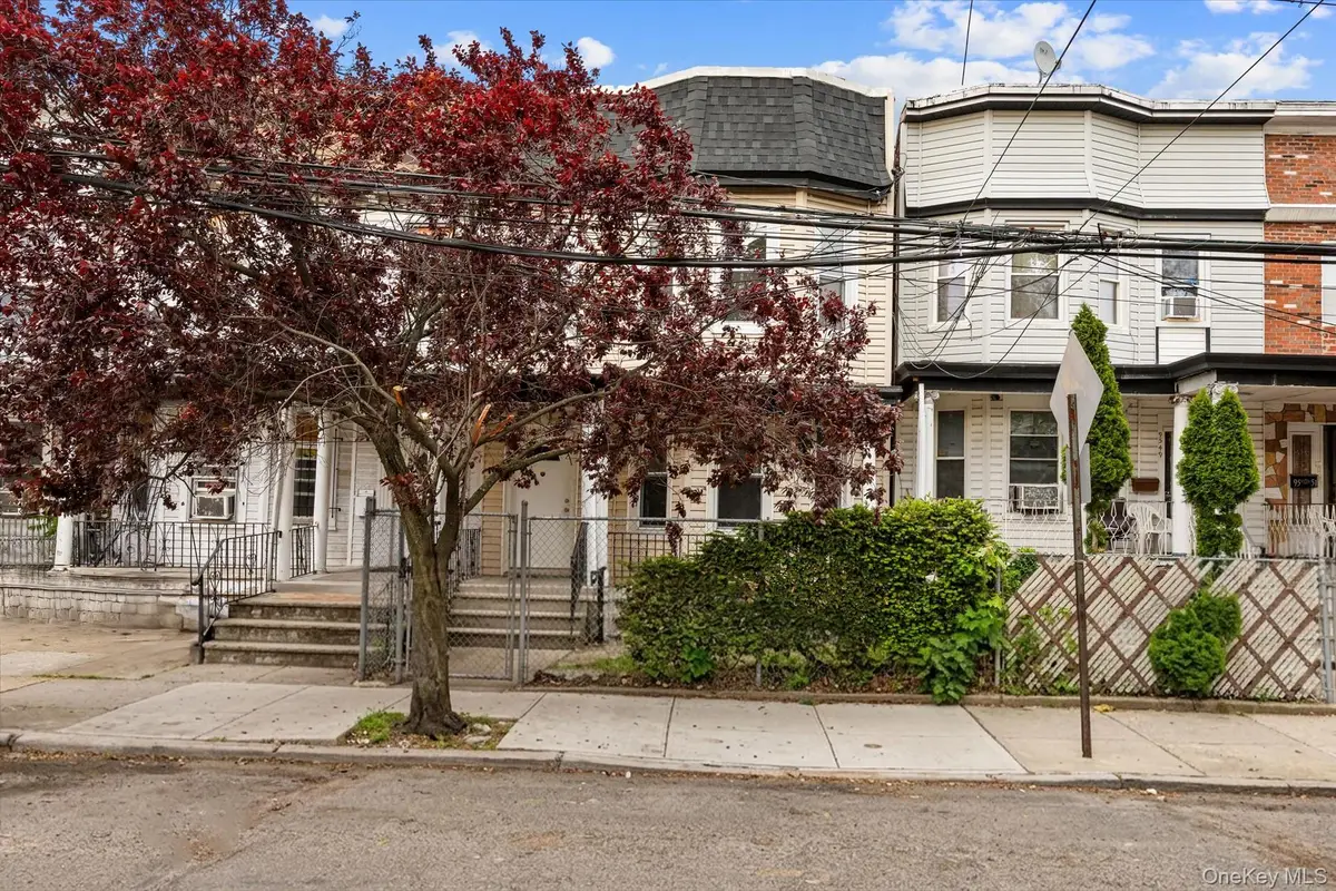 9547 115th Street, South Richmond Hill, NY 11419 - #1