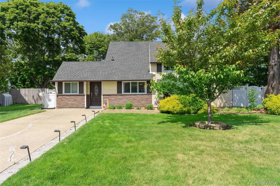 83 Brittle Lane, Hicksville, NY 11801 - #2