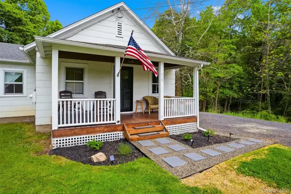 658 Route 216, Poughquag, NY 12570